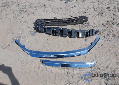 2010 Ford Fusion Hybrid z USA, uszkodzony, nr VIN 3FADP0L35AR293825